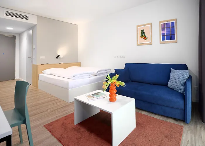 Smartments Frankfurt Airport 4*